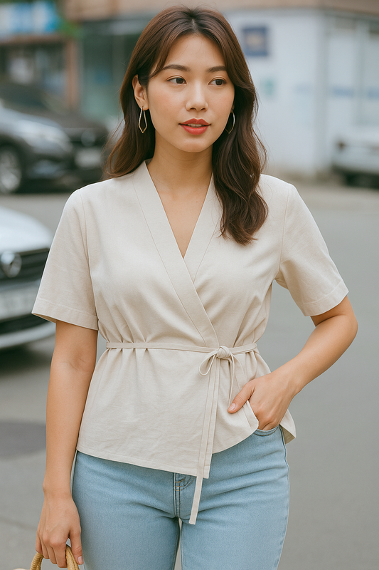 Womens White wrap-style short-sleeve